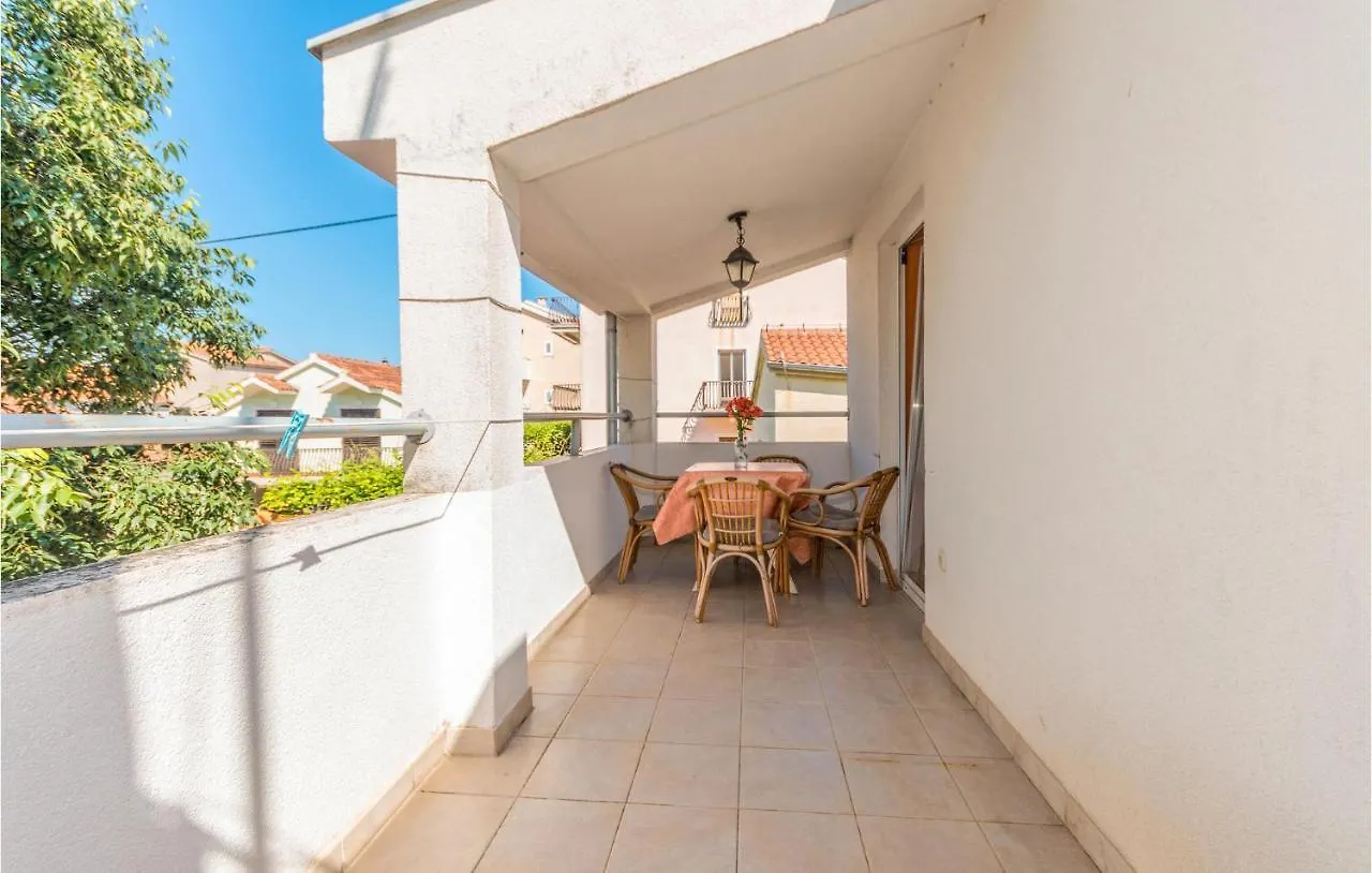 2 Bedroom Nice Apartment In Turanj 0*,  Croatia